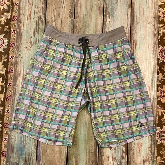 PrAna 30 Boardshorts Mens Gray / Green Plaid Stretch Swim Trunks Surf Logo - Picture 8 of 9